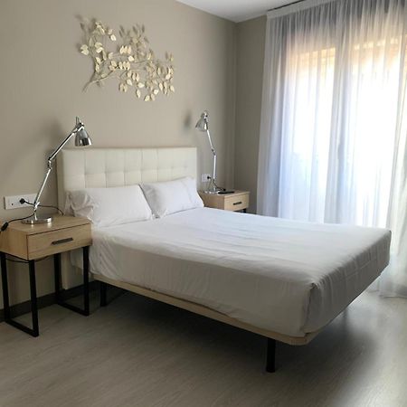 Eh - Apartamentos Heroismo Zaragoza Buitenkant foto